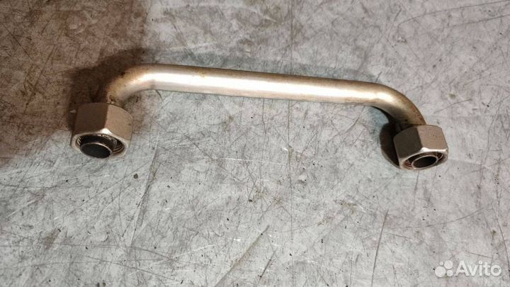 Патрубок (трубка) EGR Volkswagen Bora 1998