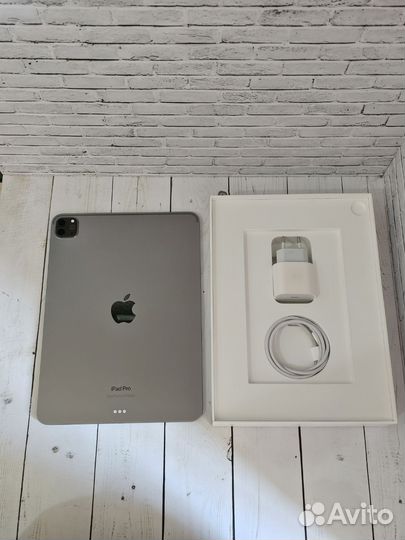 iPad pro 11 m2 на 256 гб(92%)