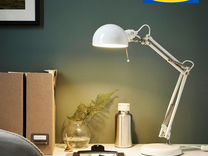 Настольная лампа IKEA forsa белая 35 см