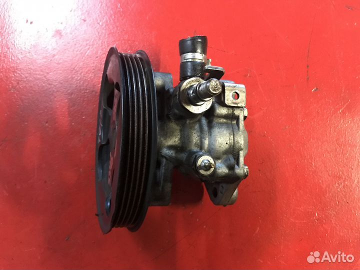 Насос гура Mitsubishi Lancer 9 CS 4G18 2003-2010