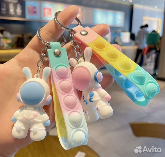 Брелки Космонавт Заяц