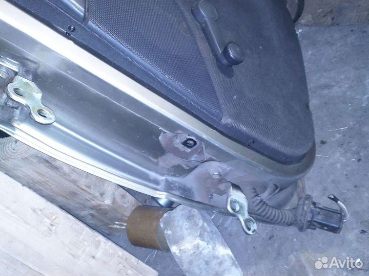 Форд Фокус 1 дверь задняя правая в сборе