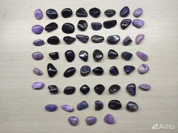 Камень чароит