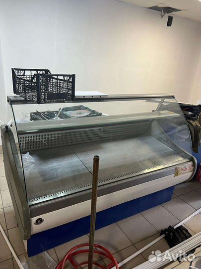 Холодильник витрина бу