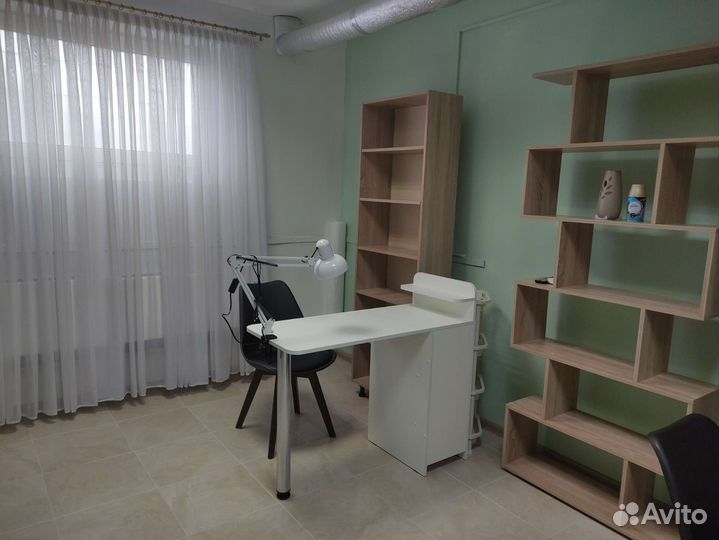 Аренда помещения под ногтевой сервис 20м2