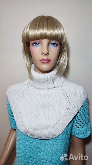 Манишка вязаная