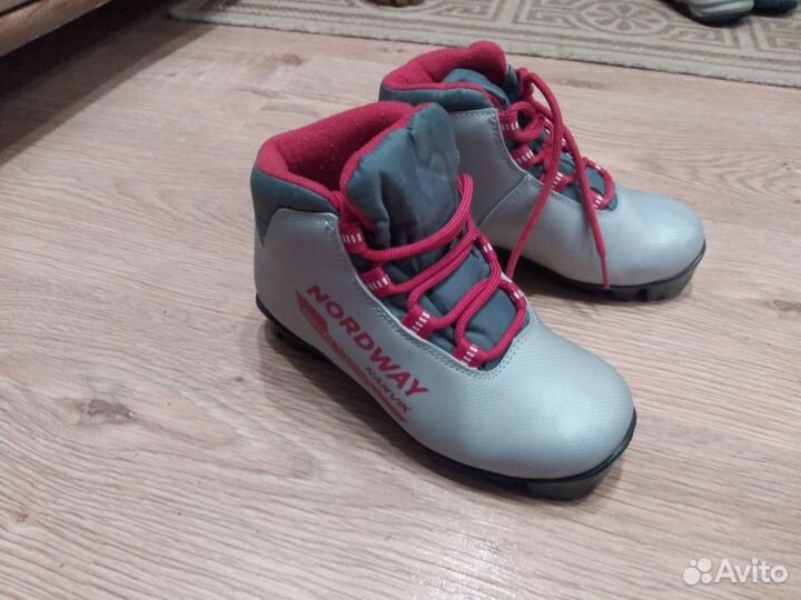 Лыжные ботинки nordway 32