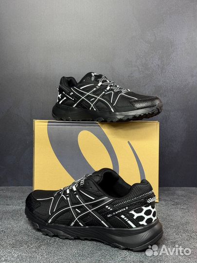 Кроссовки оптом