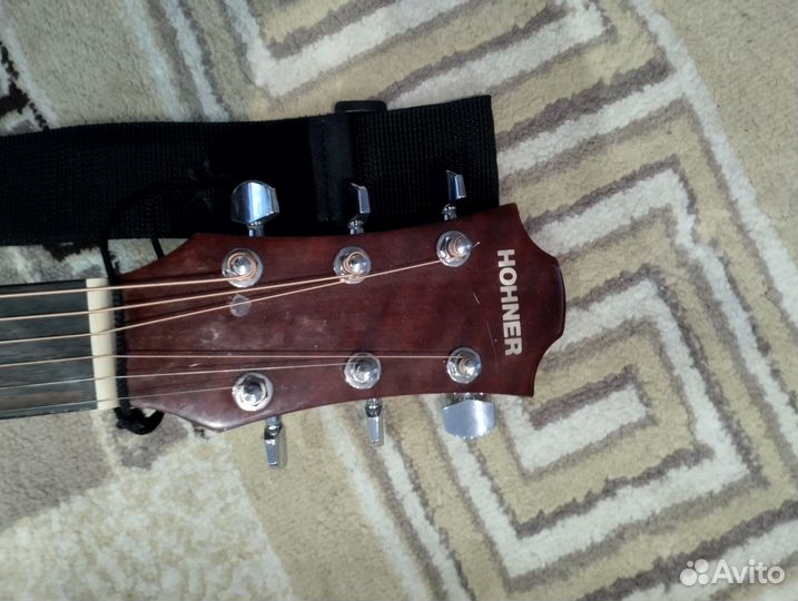 Акустическая 6 струнная гитара hohner