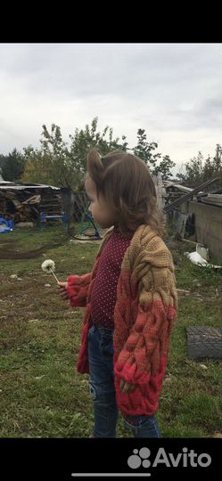 Кардиган детский вязаный
