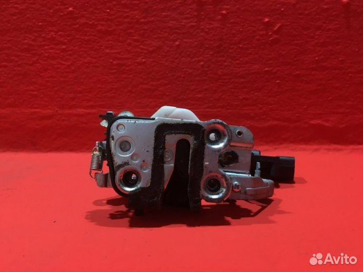 Замок двери задний правый Kia Picanto 1 G4HG 1.1