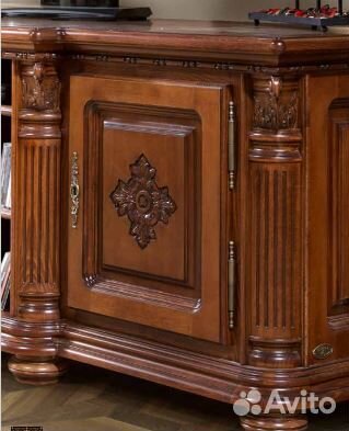 Румынская тумба под телевизор