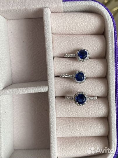 Серебряный комплект с фианитами (серьги и кольцо)