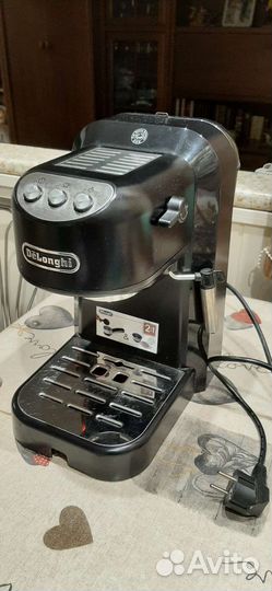 Кофеварка рожковая delonghi ec 685