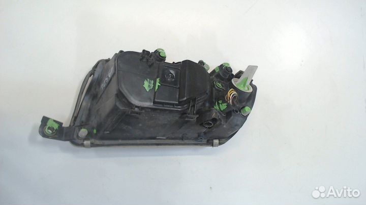 Фара (передняя) Skoda Fabia, 2002