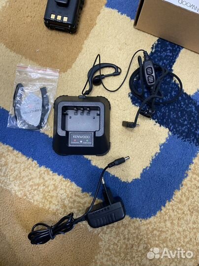 Рация Kenwood TK-UVF8