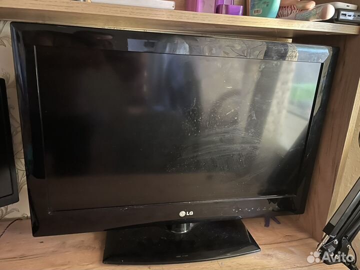 Телевизор LG 26