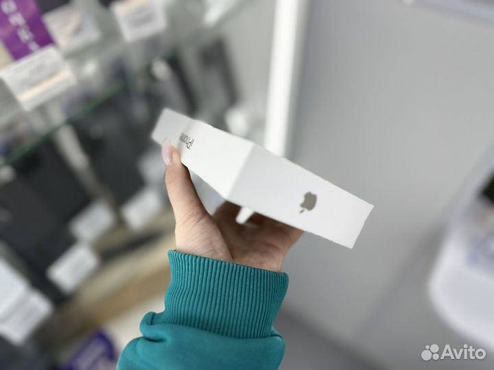 iPhone 15 Pro, 256 ГБ