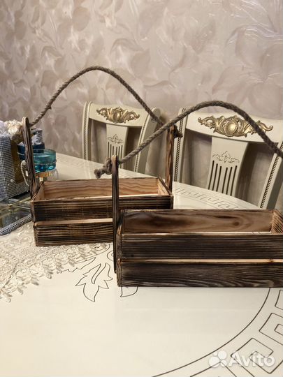 Декоративный деревянный ящик