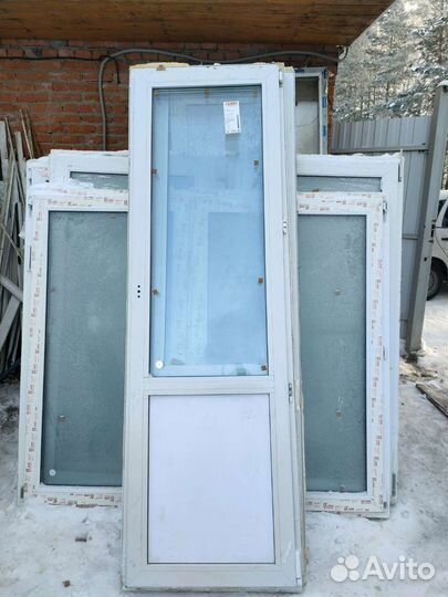 Дверь пластиковая 2200*700