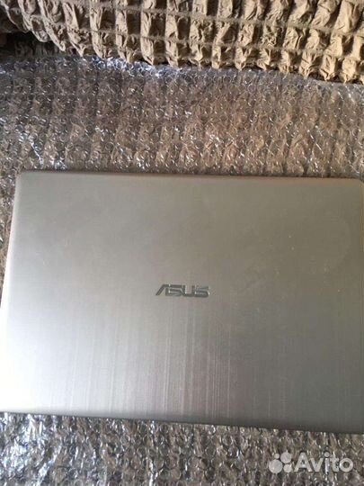 Мощнейший игровой ноутбук asus C geforce 940 + SSD