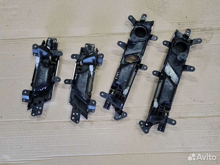 Ручка двери внутренняя Audi A6 C6 Ауди А6 Ц6