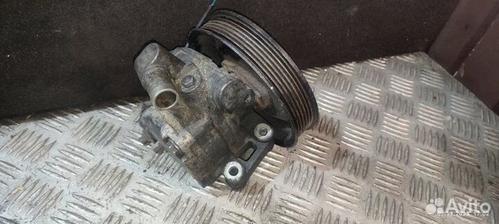 Насос гур Mercedes E 2.1CDI OM646 2002