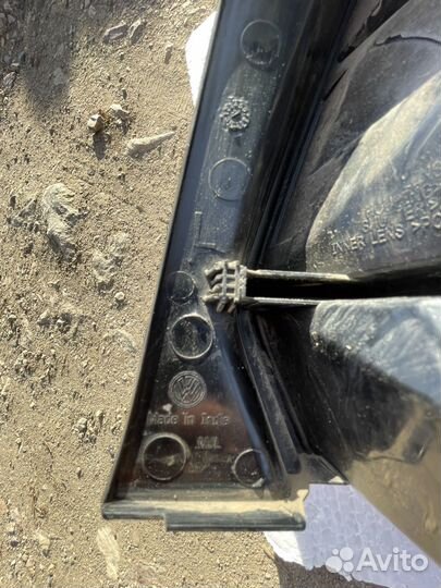 Задний левый плафон Polo 2015