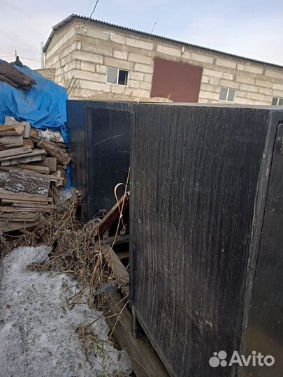 Ящик для инструментов на тягач