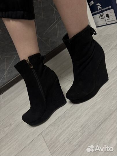 Полуботинки женские на платформе