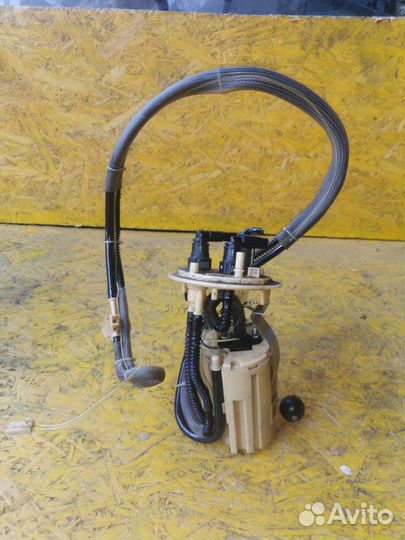 Насос топливный Volvo Xc90 C71 D5244T4 2009