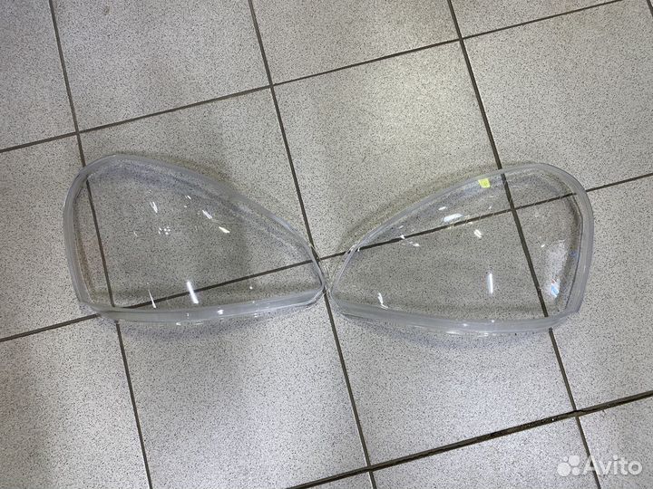 Стекло фары Приора