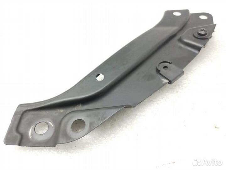 Кронштейн фары правый Volkswagen Polo 5 2010