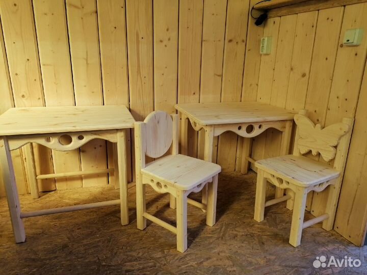 Детский стол и стул
