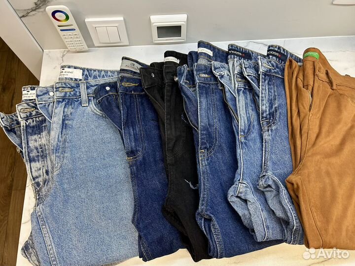 Джинсы женские