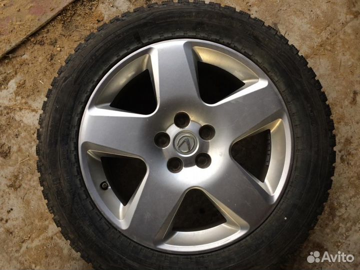 Nokian Tyres Hakkapeliitta 5 235/55 R18 104T