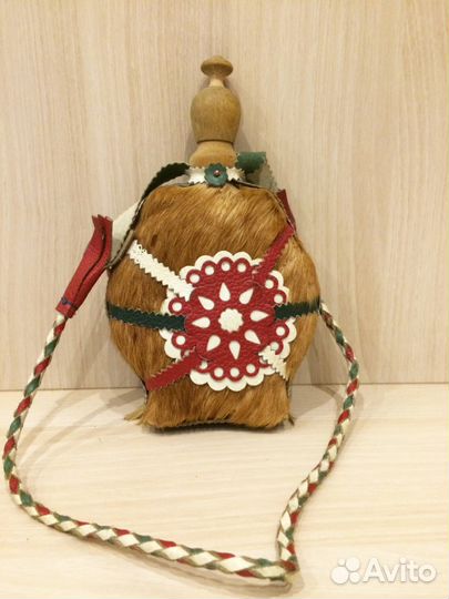 Фляжка сувенирная с мехом оленя (этника) в подарок