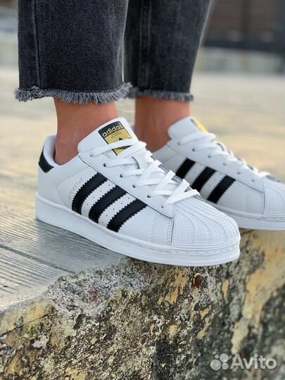 Кроссовки adidas superstar