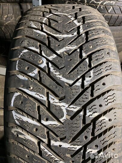 Nokian Tyres Hakkapeliitta 8 225/55 R17 101T