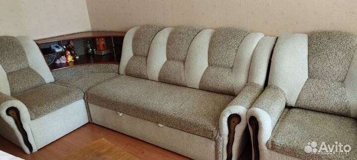 Продам угловой диван