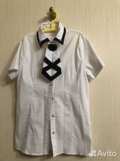 Блузка школьная 158-164 новая