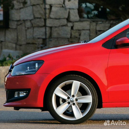 Крыло переднее левое в цвет Volkswagen Polo 5