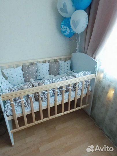 Детская кроватка