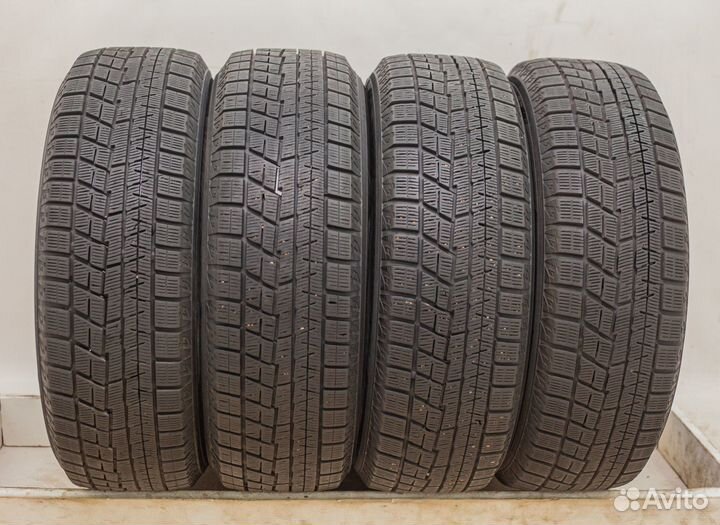 Yokohama Ice Guard IG60 215/60 R17 96Q