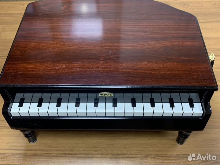 Набор столовых приборов royal