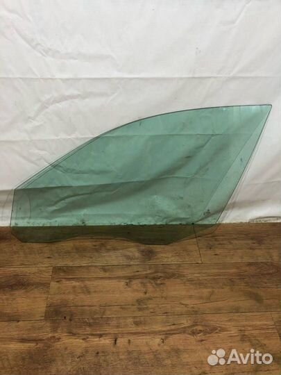 Стекло двери передней левой BMW 5 E60/E61 E60 2005