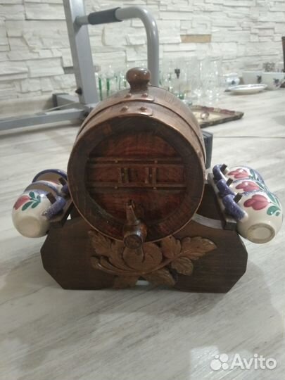 Деревянный боченок