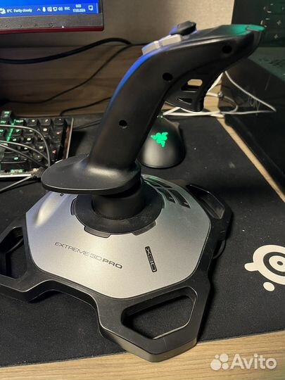 Джойстик logitech extreme 3D pro