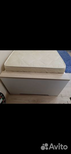 Кровать односпальная