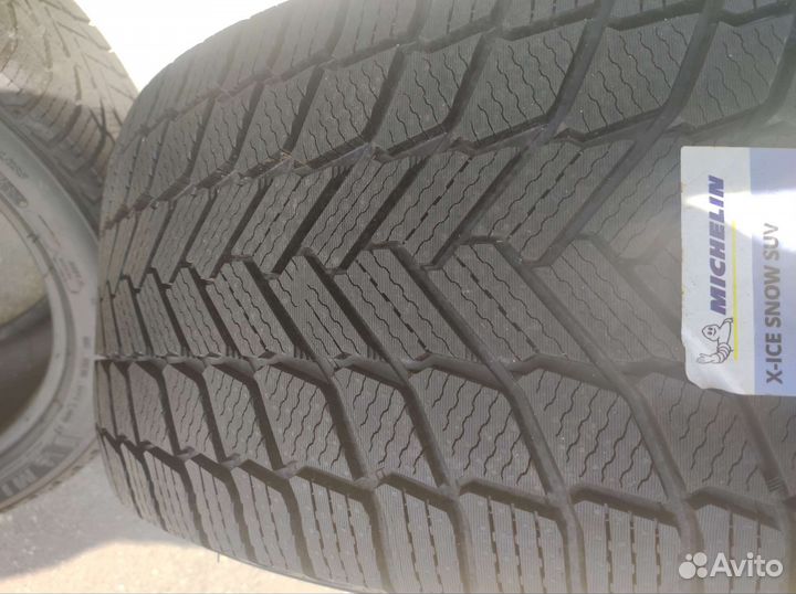 Michelin X-Ice Snow SUV 285/45 R22